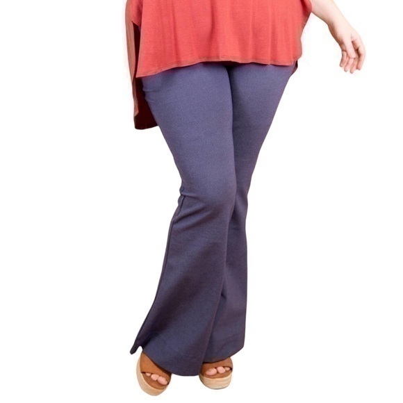 NWT Paisley Raye Ginger Pants medium - Picture 1 of 6